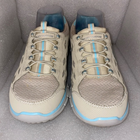 Skechers air cooled memory foam shoes - Picture 3 of 8